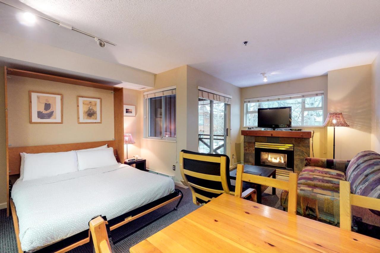 Marketplace Lodge 휘슬러 객실 사진